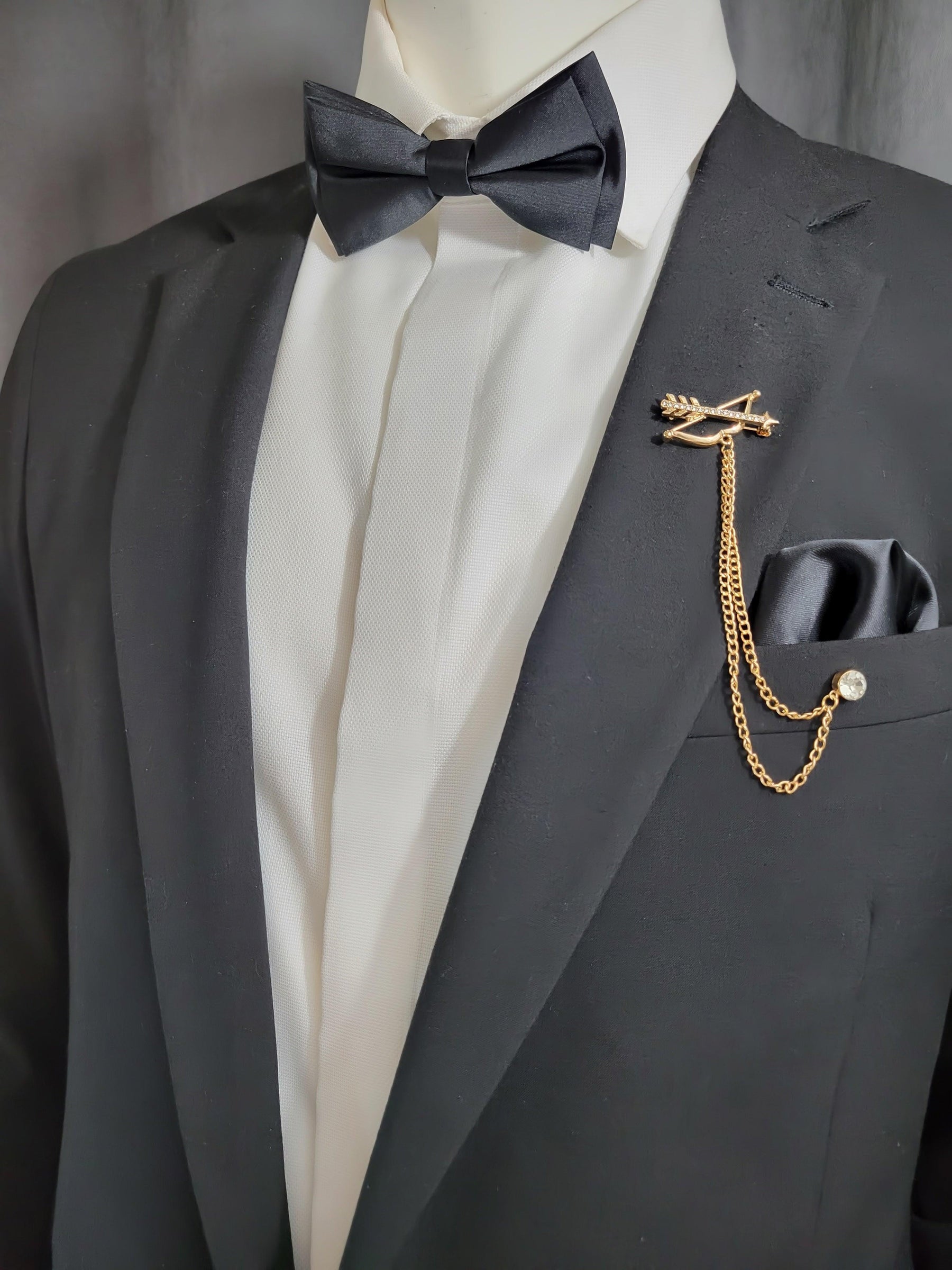 The Chief - The Upscale Banker