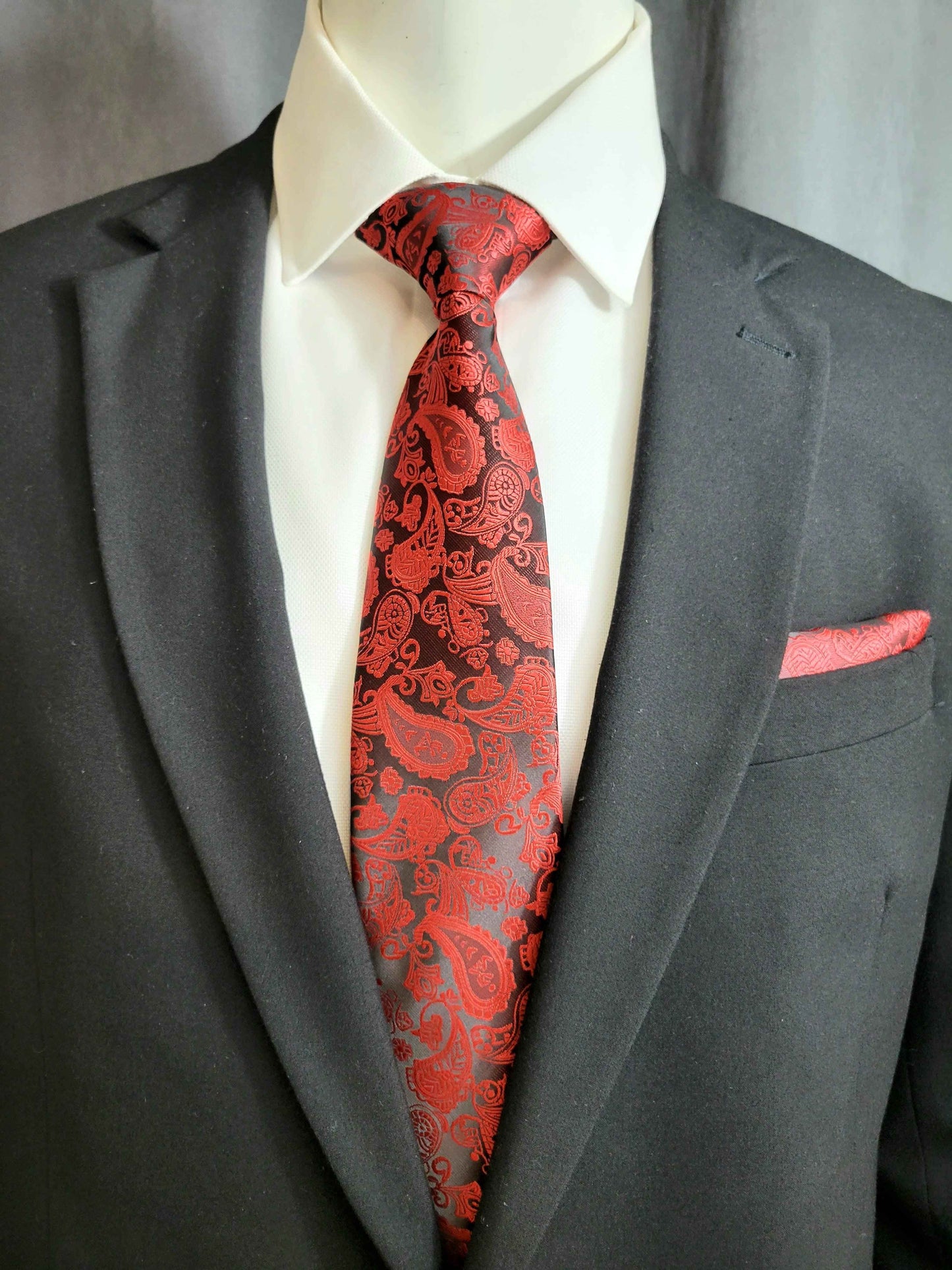 Red Paisley Necktie and Pocket Square Set